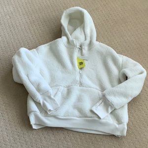 1/2 zip Sherpa Hooded Pullover